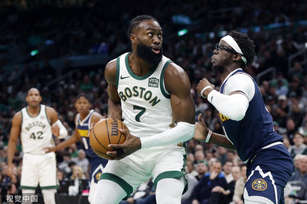 但与巴特勒 但与巴特勒