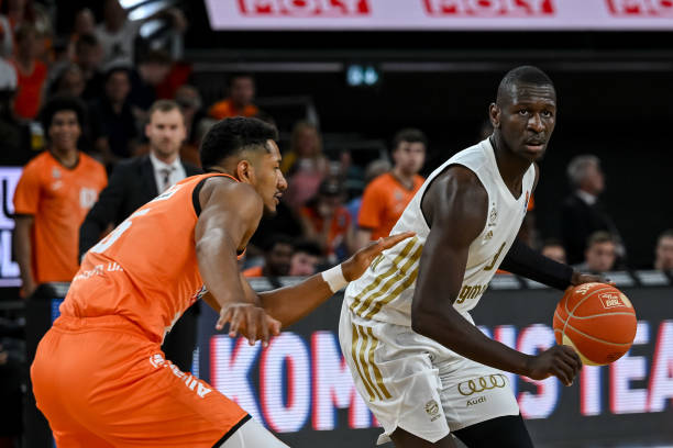 能够在复杂 能够在复杂