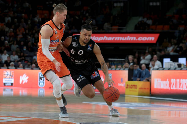 同时也大力 同时也大力