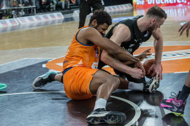 尤其是在面 尤其是在面